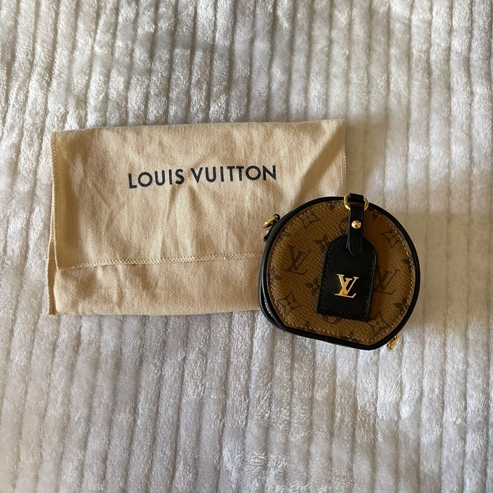 Mini LV Boite Chapeau Purse - Picture 5 of 12